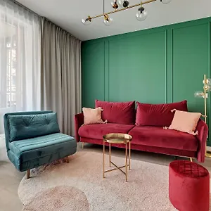 Scala 60d Center With Parking By Lion Apartament